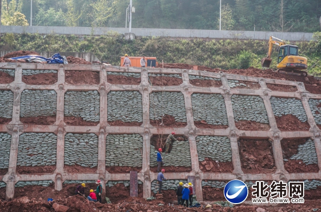 快马加鞭 奏响高质量发展主旋律——我市重点项目有序复工建设掠影