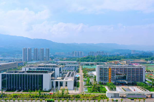 多措并举 助力雅安大数据产业基地项目建设