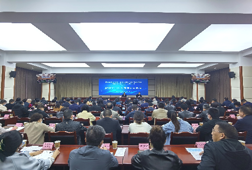 壮大制造业“主引擎”开足高质量发展“最强马力”——市政府举行系统干部能力提升“项目招引和市场主体培育” 专题培训第二期